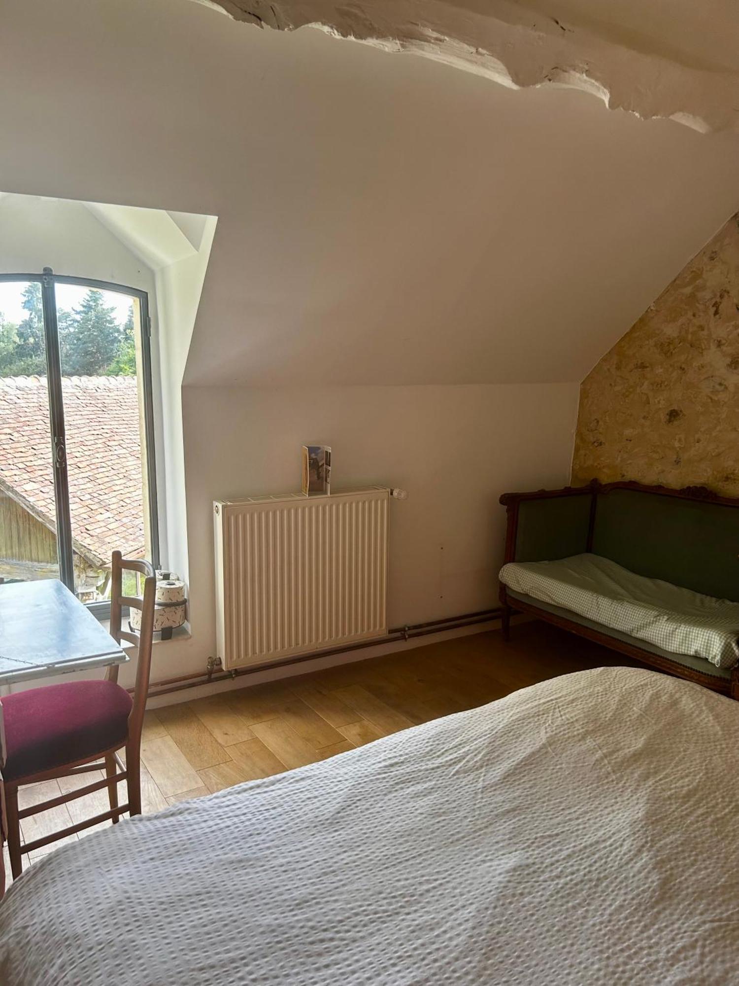 Perche Queen'S Bedroom In Maison Nomade Chic Cour-Maugis-sur-Huisne Buitenkant foto